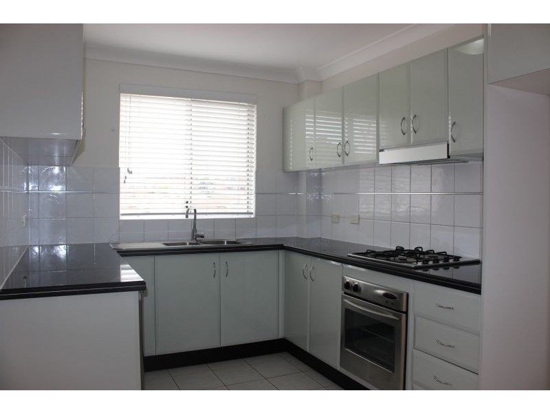 7/21-27 Amy Street, Regents Park NSW 2143