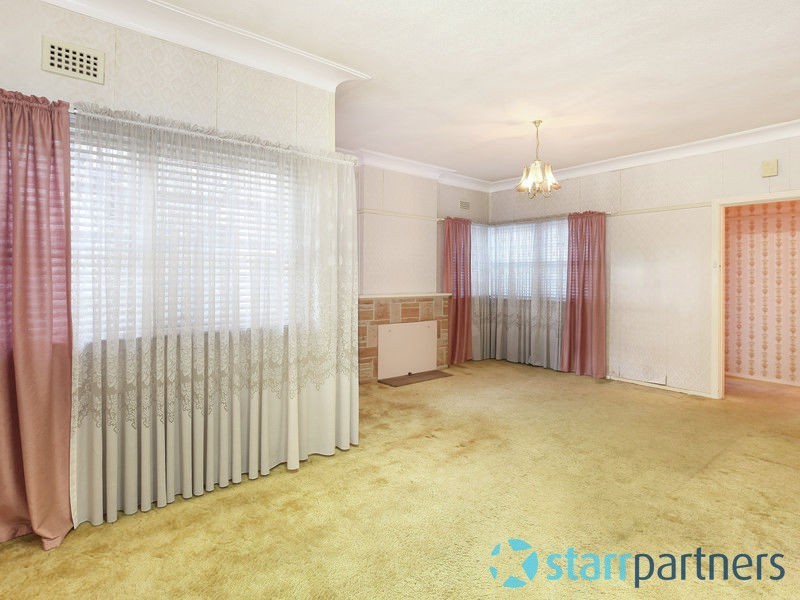 37 Leura Rd, Auburn NSW 2144