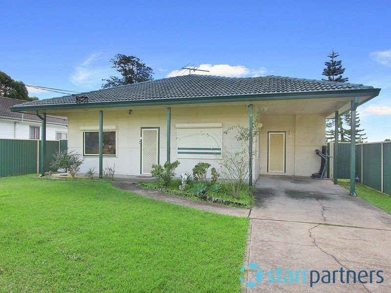 9 Bright St, Guildford NSW 2161