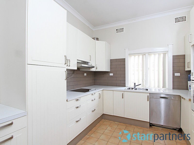 9 First Avenue, Berala NSW 2141