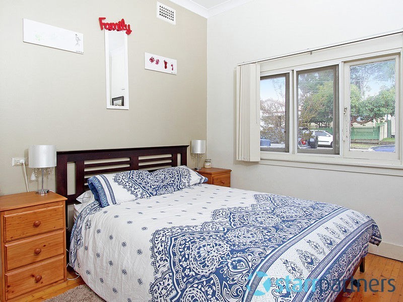 9 First Avenue, Berala NSW 2141