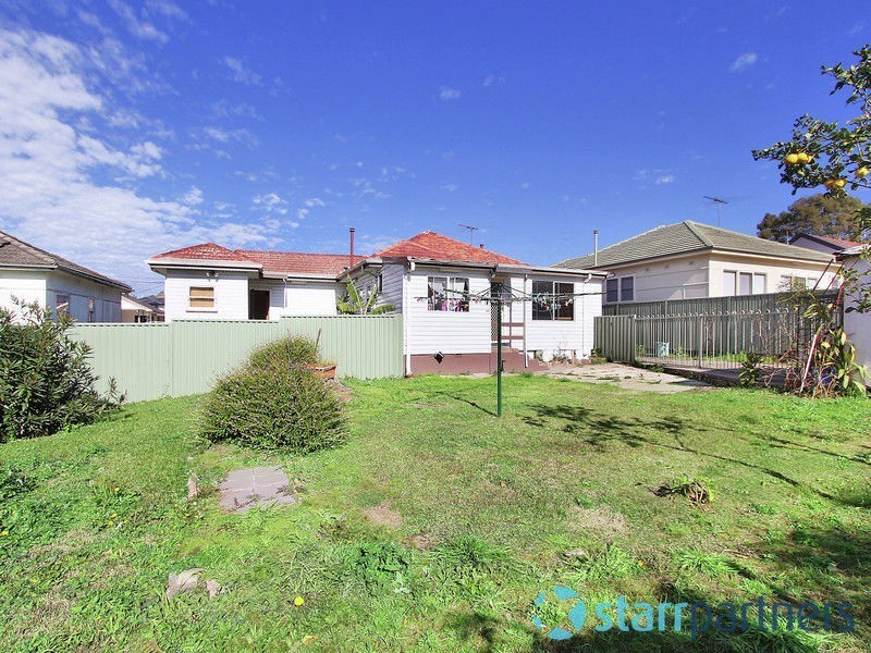 73 Desmond St, Merrylands NSW 2160
