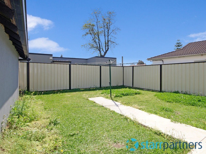 15 Bright St, Guildford NSW 2161