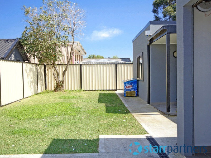 15 Bright St, Guildford NSW 2161