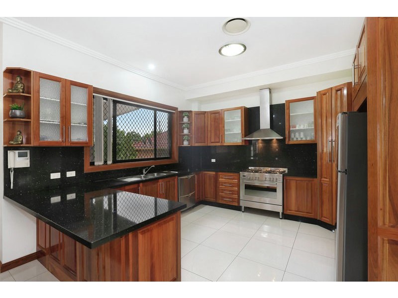 6 Kingsland Road, Berala NSW 2141