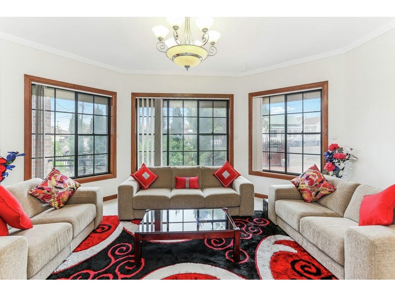 6 Kingsland Road, Berala NSW 2141