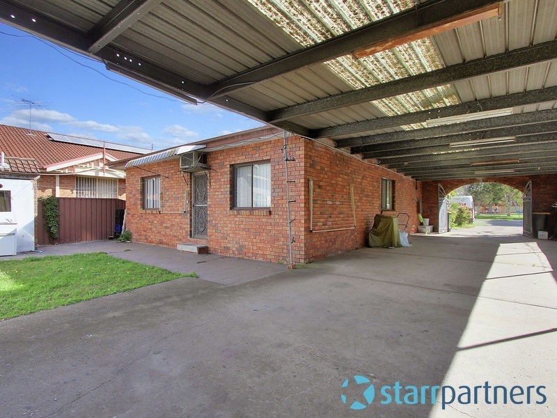 62 Chetwynd Rd, Merrylands NSW 2160