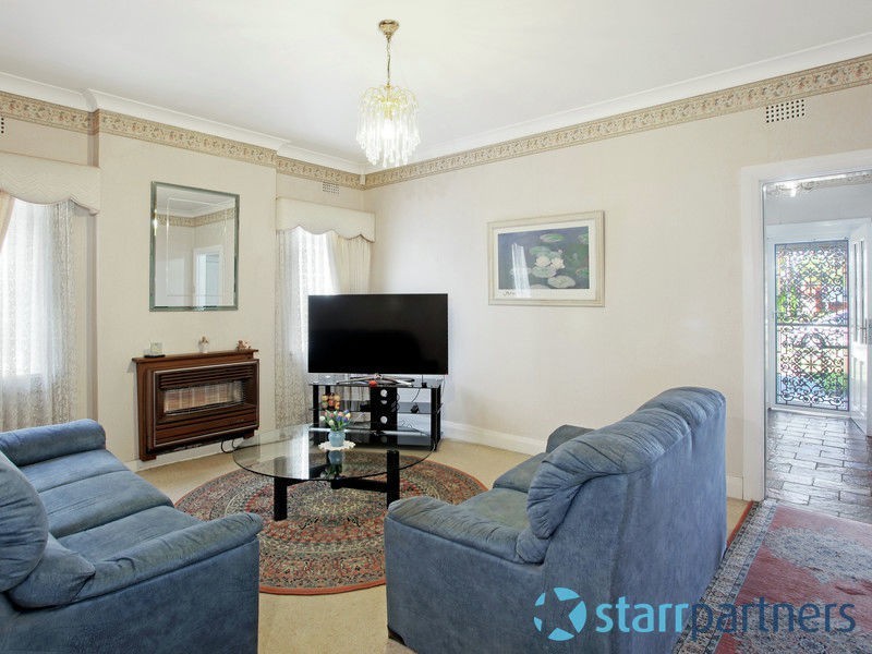 15 Leura Rd, Auburn NSW 2144