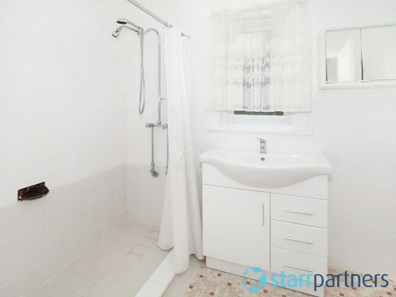 15 Mona St, Auburn NSW 2144