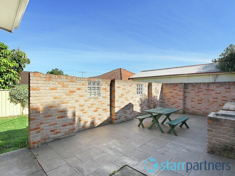 5B St Johns Rd, Auburn NSW 2144