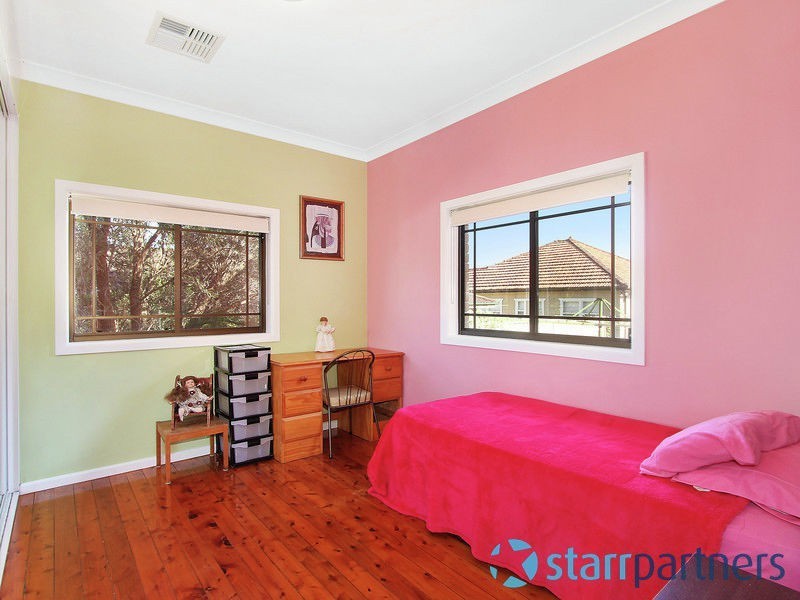 5B St Johns Rd, Auburn NSW 2144