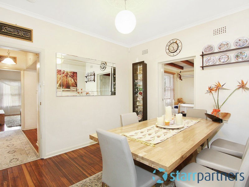 7 Frederick Ave, Granville NSW 2142