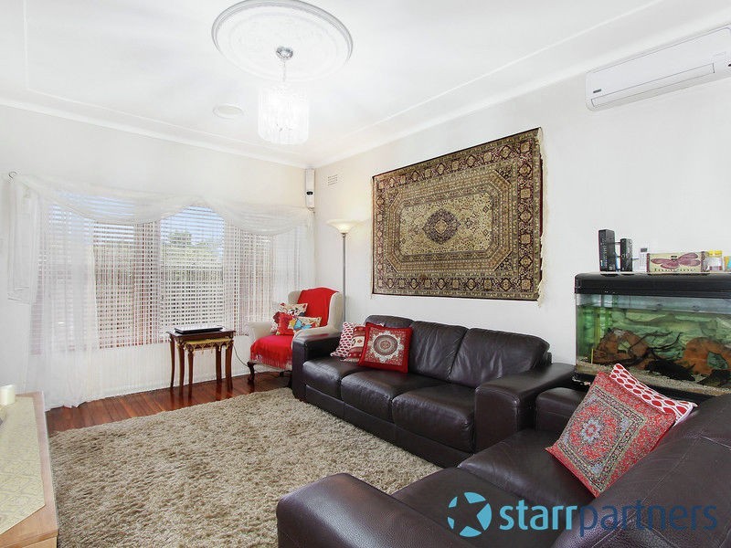 7 Frederick Ave, Granville NSW 2142
