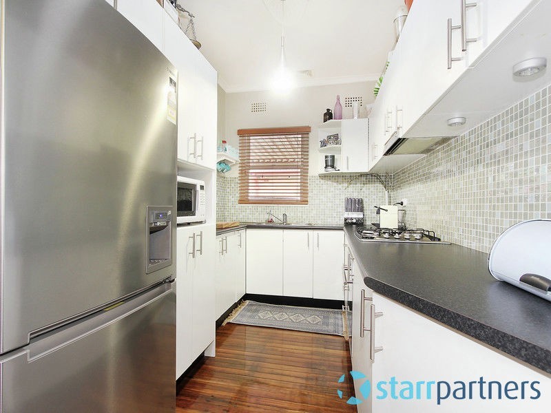 7 Frederick Ave, Granville NSW 2142