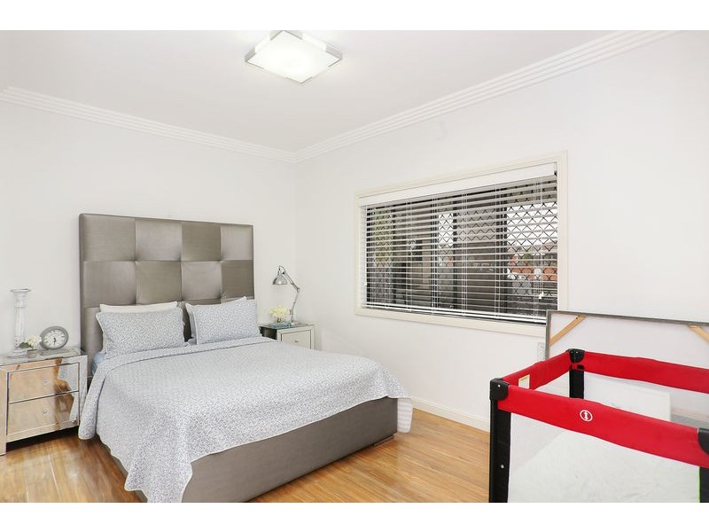 8 Olsen Street, Guildford NSW 2161