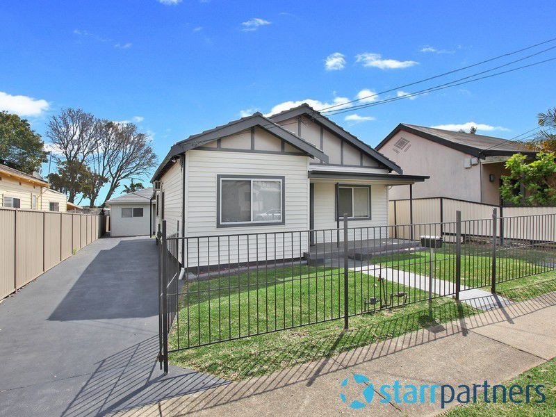 17 Gordon  Rd, Auburn NSW 2144