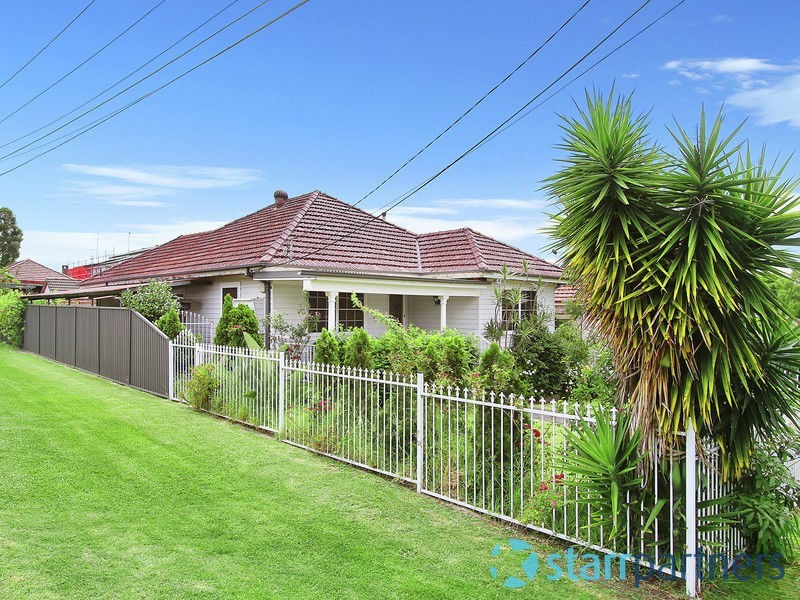12 Angus Ave, Auburn NSW 2144