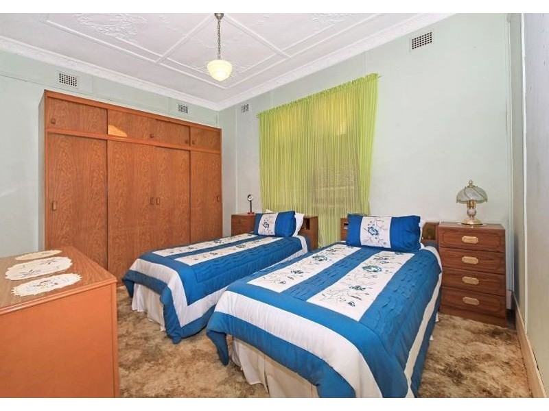 35 Military Road, Merrylands NSW 2160