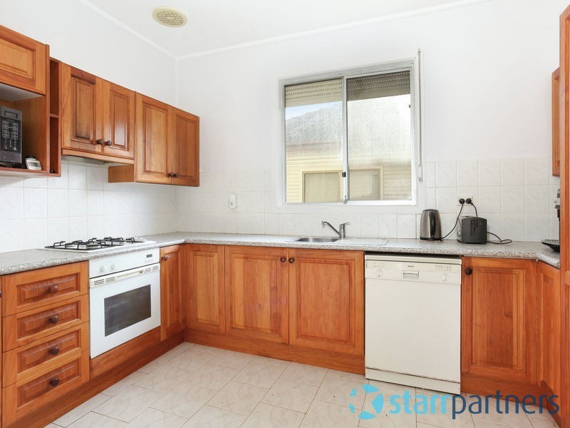 32 Oxford Street, Guildford NSW 2161