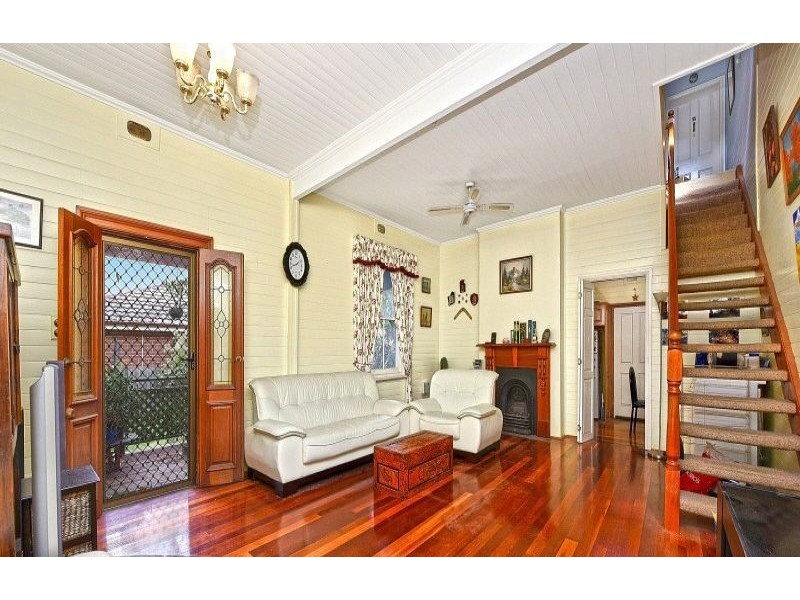 6 Tavistock Rd, Homebush West NSW 2140