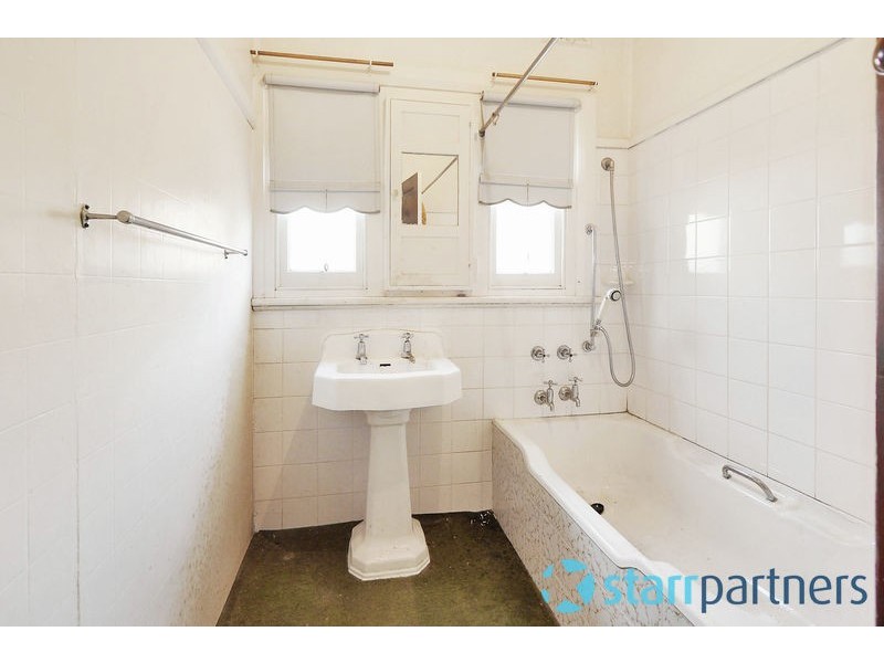 13 Auburn Rd, Berala NSW 2141