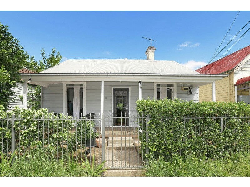 20 Manchester Rd, Auburn NSW 2144
