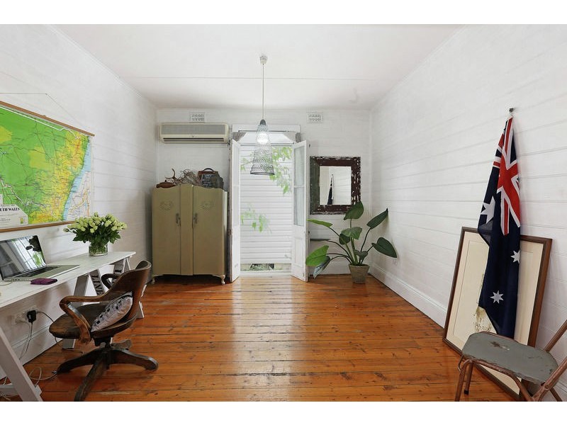 20 Manchester Rd, Auburn NSW 2144