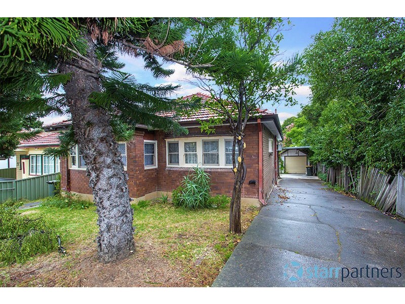 98 Elizabeth St, Granville NSW 2142