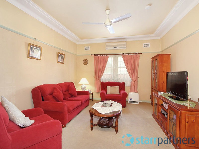 5 Mills Street, Merrylands NSW 2160