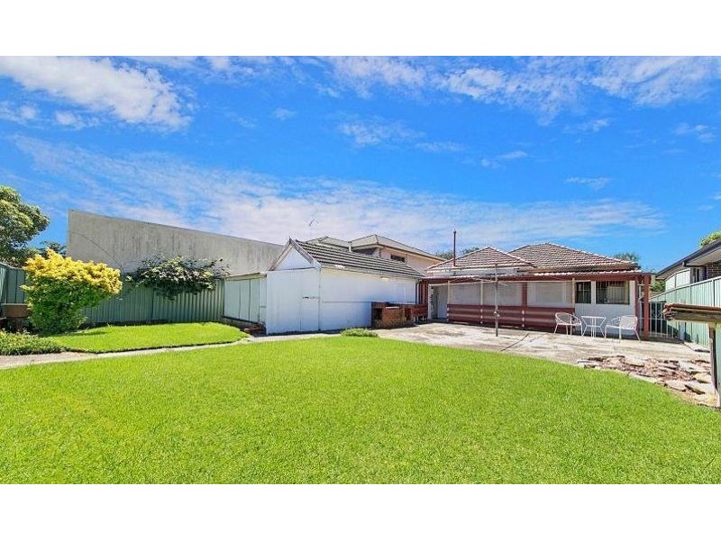 142 Nottinghill Rd, Berala NSW 2141