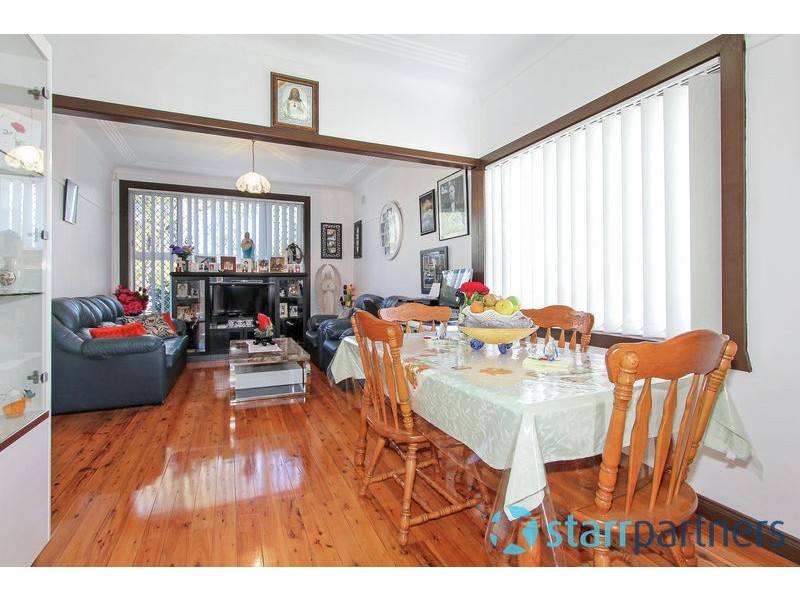 28 Alpha St, Chester Hill NSW 2162