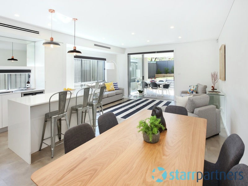 13A Robertson St, Guildford NSW 2161