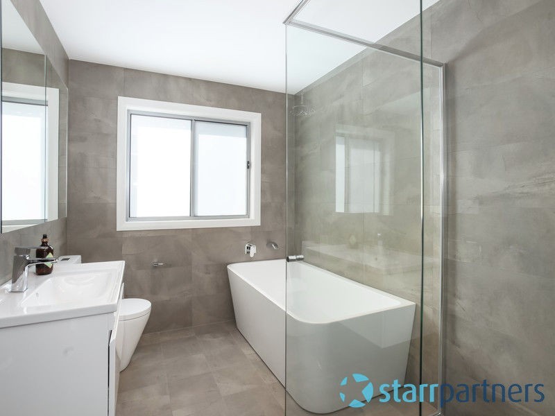 13A Robertson St, Guildford NSW 2161