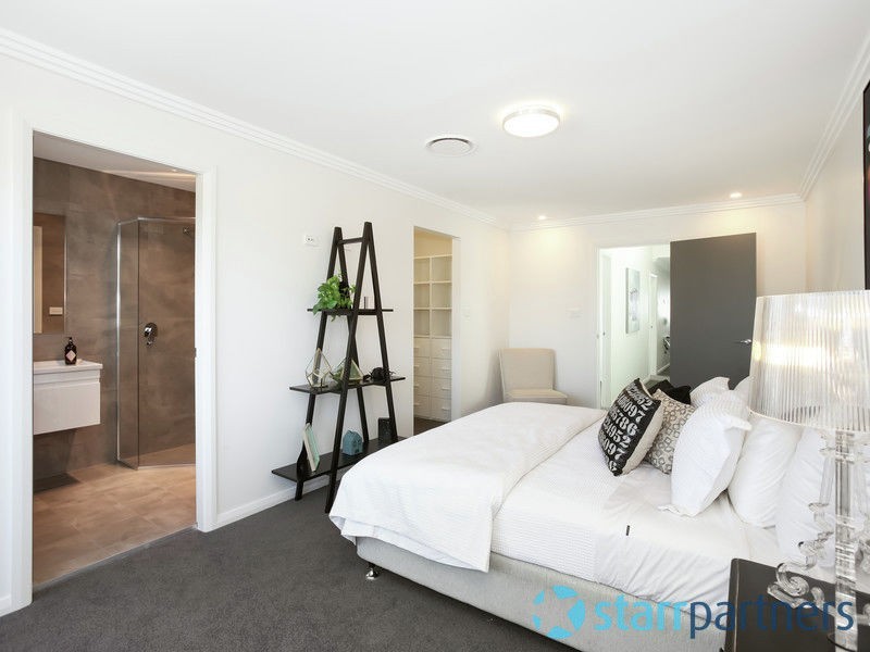 13A Robertson St, Guildford NSW 2161