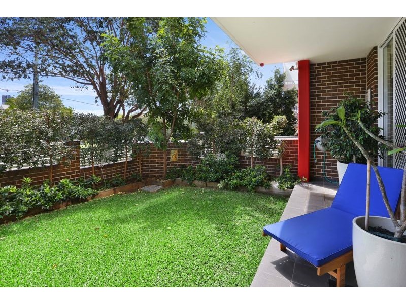 2/91 Arthur St, Rosehill NSW 2142