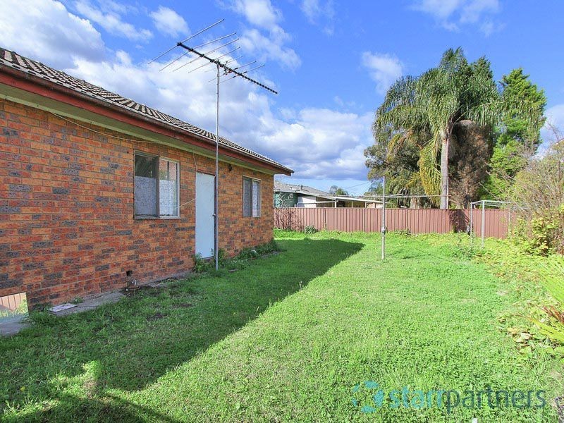 62 Chetwynd Rd, Merrylands NSW 2160