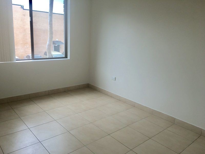 12/32 Park Rd, Cabramatta NSW 2166
