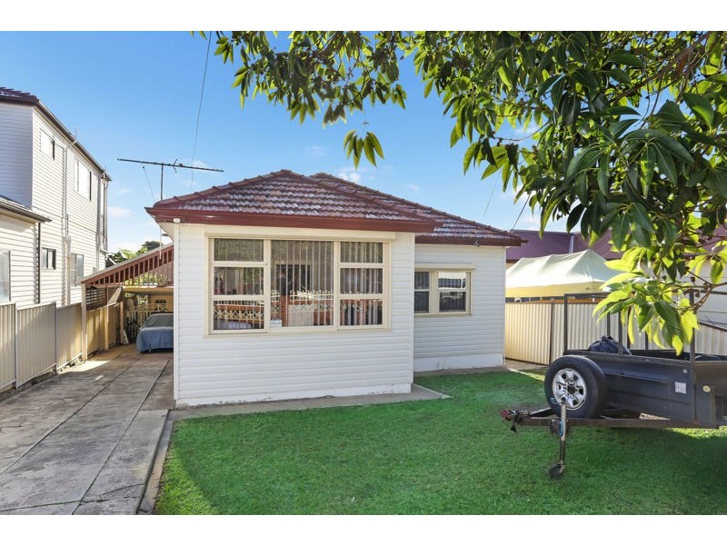 19 Ettalong Street, Auburn NSW 2144