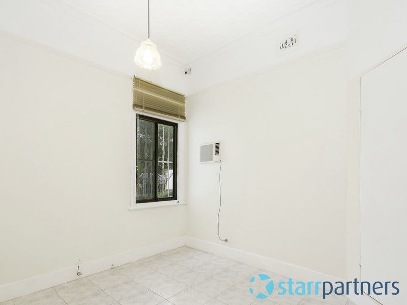 105 The Avenue, Granville NSW 2142