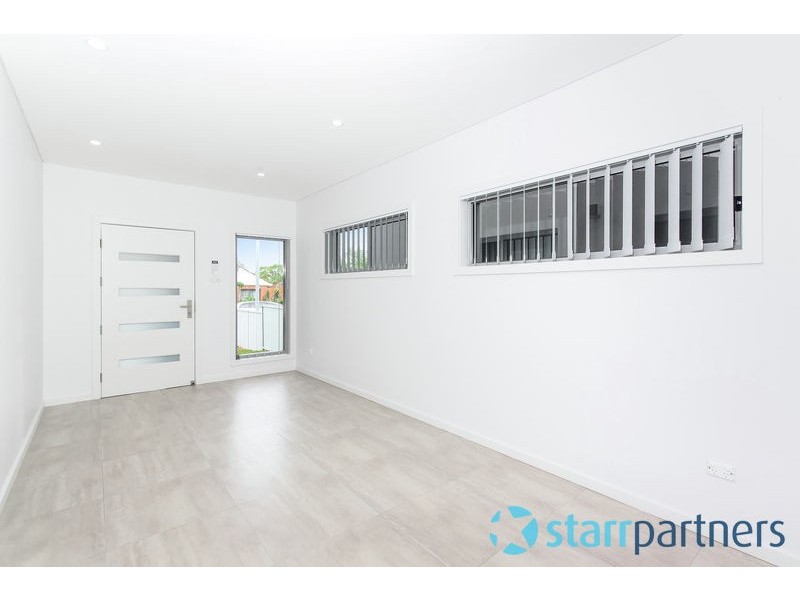 32 Madeline Street, Fairfield West NSW 2165