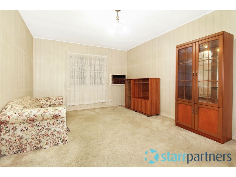 9 Sixth Ave, Berala NSW 2141