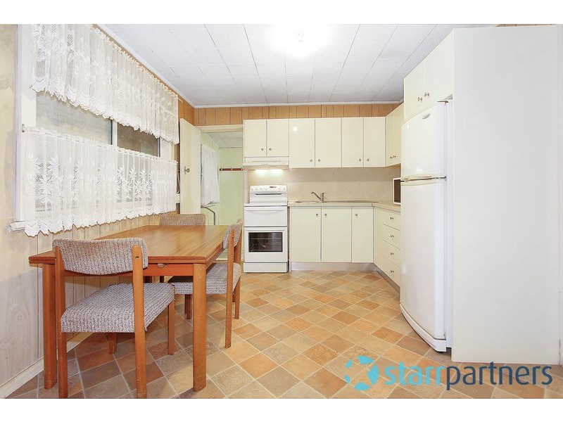 9 Sixth Ave, Berala NSW 2141