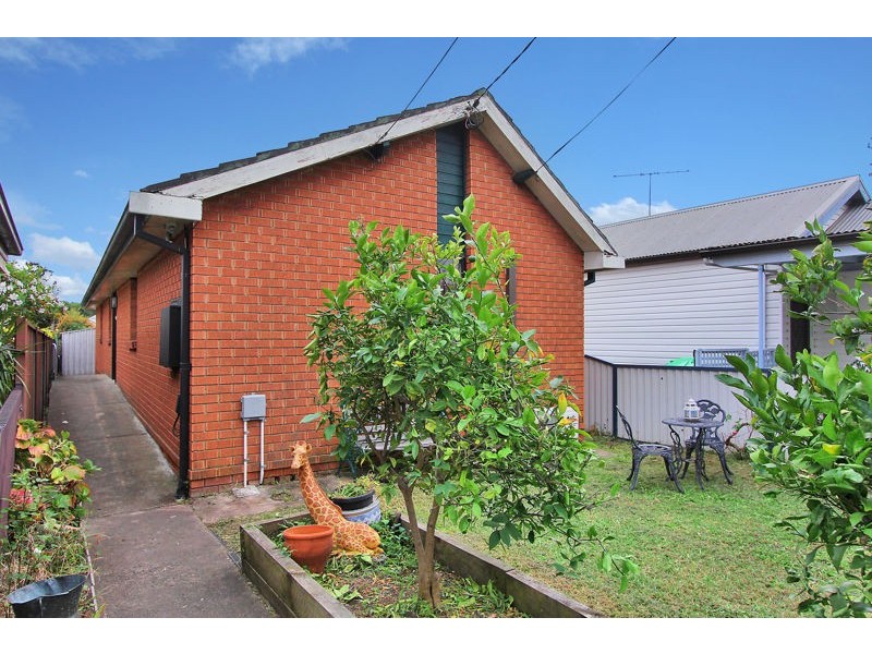 16 Yillowra Street, Auburn NSW 2144