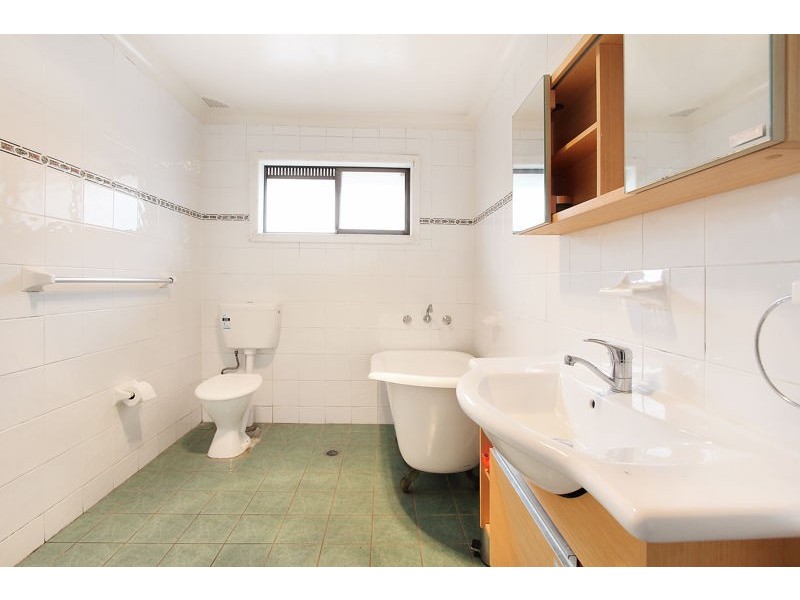 16 Yillowra Street, Auburn NSW 2144