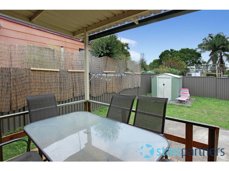 5 Leura Rd, Auburn NSW 2144