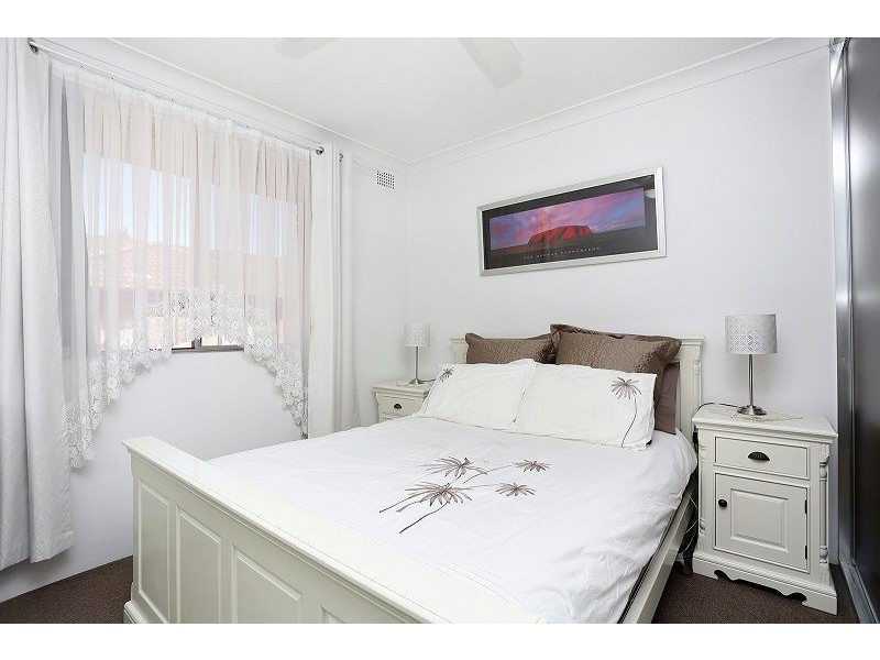 4/42 Northumberland Rd, Auburn NSW 2144