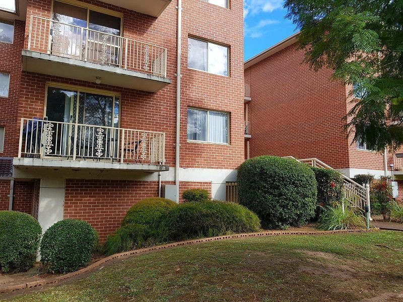 1/12 Manchester St, Merrylands NSW 2160