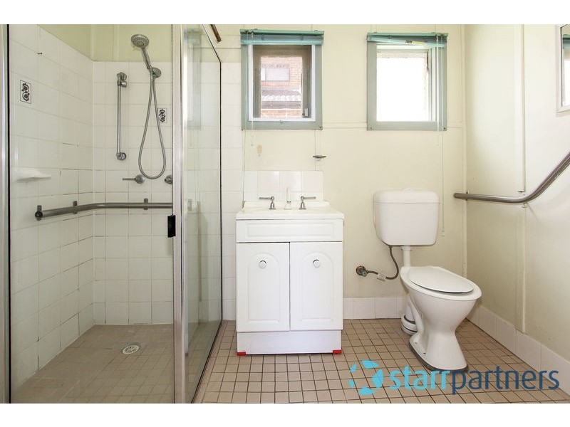 12 Gazzard St, Birrong NSW 2143