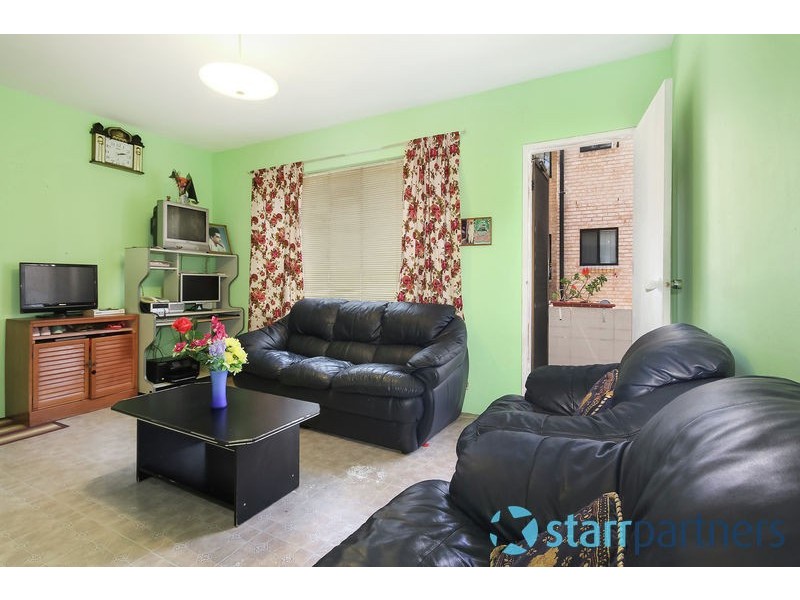 2/87 Station Rd, Auburn NSW 2144