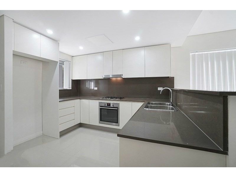 312/18-24 Marshall St, Bankstown NSW 2200